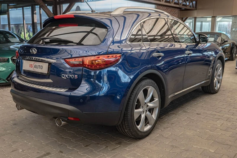 Infiniti QX70 S/Bose/Обдухване/Distronic/Lane Assist/Камера 360, снимка 6 - Автомобили и джипове - 52240835