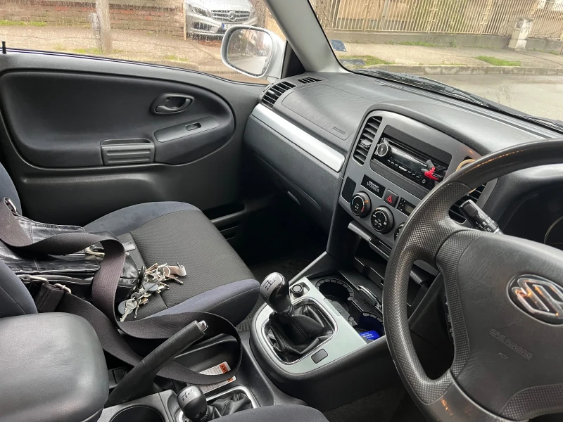 Suzuki Grand vitara, снимка 8 - Автомобили и джипове - 52892586