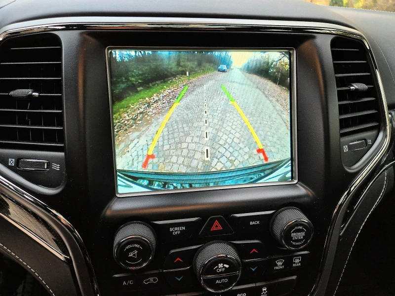 Jeep Grand cherokee 6.4 SRT 2017 , снимка 15 - Автомобили и джипове - 52966030