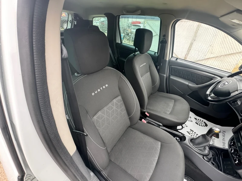 Dacia Duster 1.6 Benzin/LPG, снимка 14 - Автомобили и джипове - 53379831
