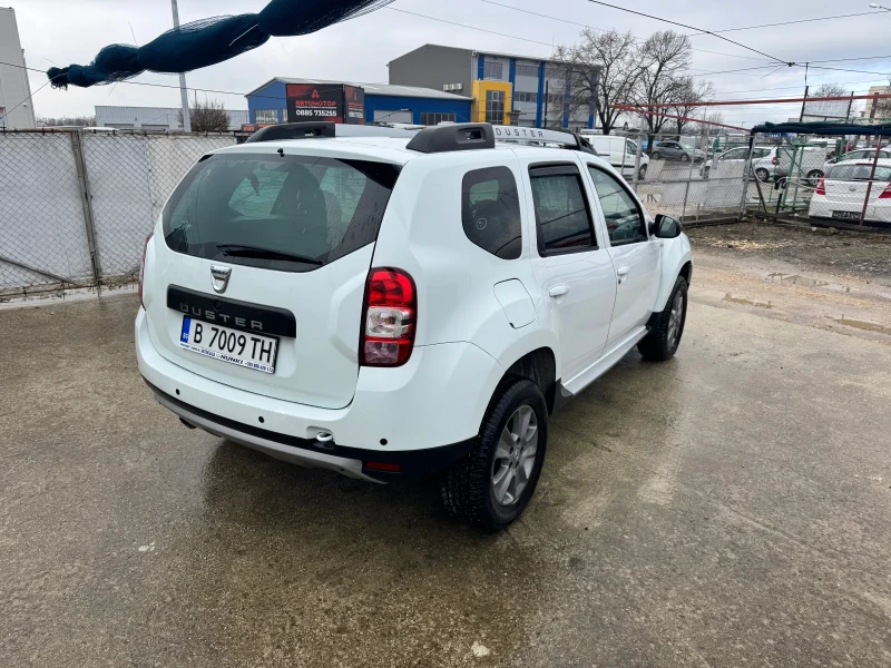 Dacia Duster 1.6 Benzin/LPG, снимка 7 - Автомобили и джипове - 53379831