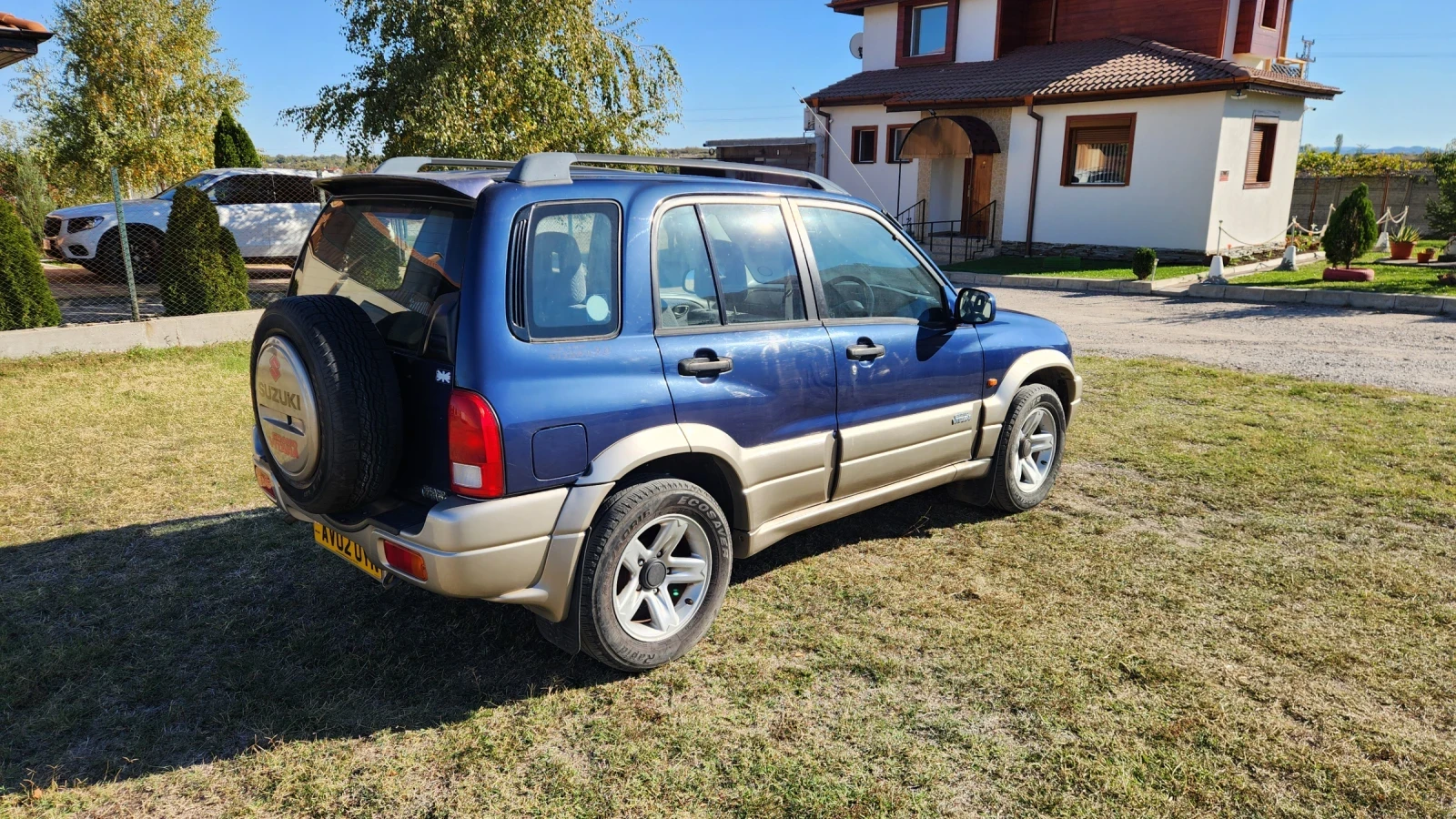 Suzuki Grand vitara 2.0 4х4 - изображение 6