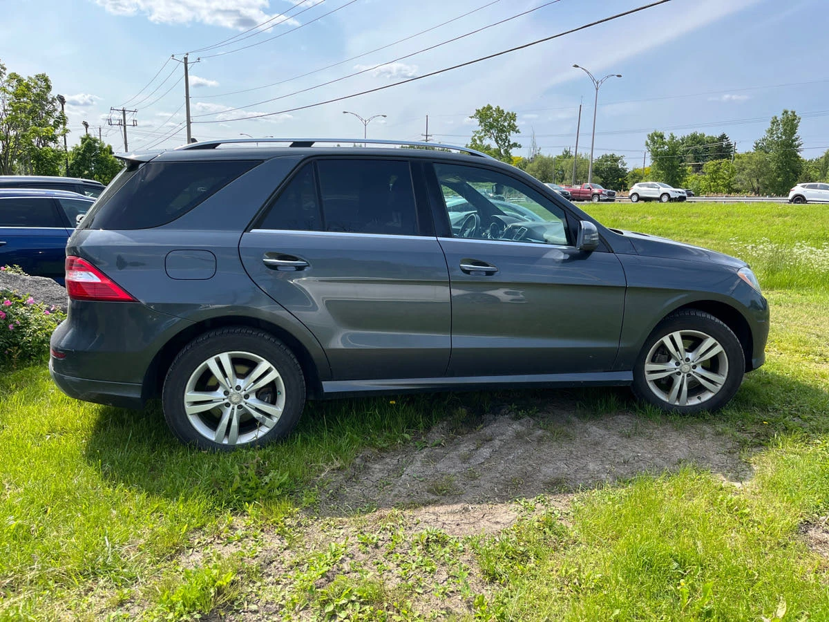 Mercedes-Benz ML 350 2015 4MATIC * 1 СОБСТВЕНИК* * СЕРВИЗНА ИСТОРИЯ*  - изображение 4