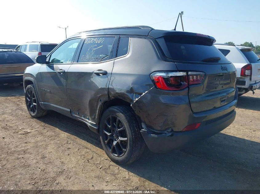 Jeep Compass 2.4L I-4 VVT, 177HP Front Wheel Drive - изображение 8