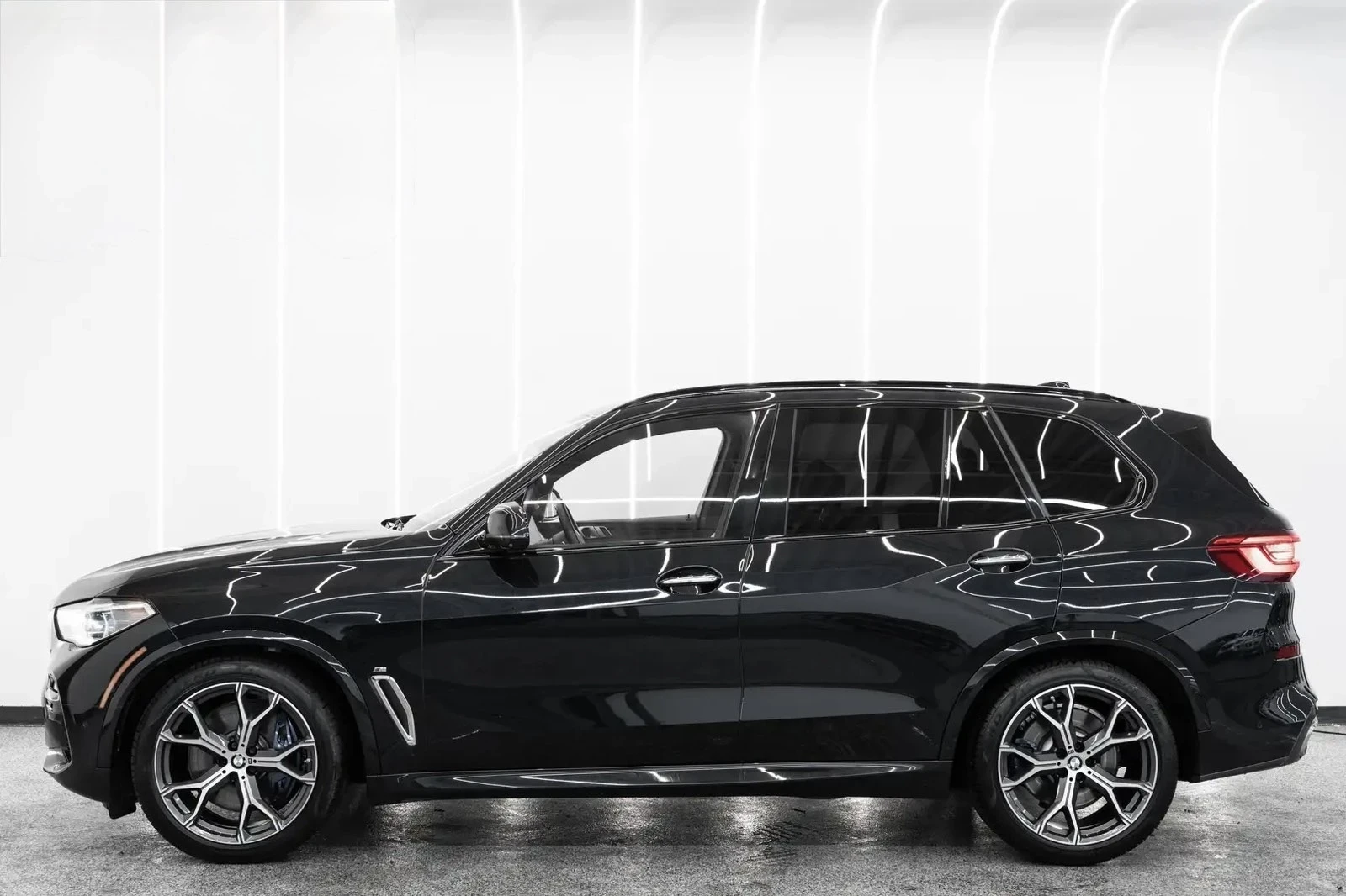 BMW X5 40i 340 к.с. - изображение 7