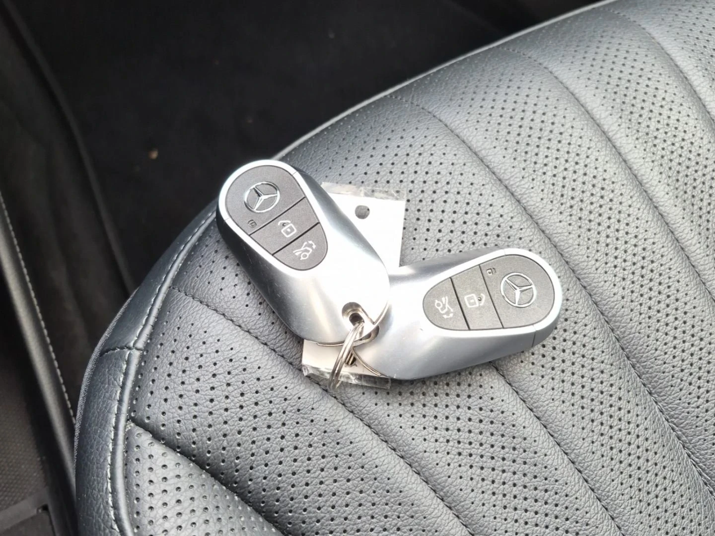 Mercedes-Benz EQE 500 2023 * Dual Motor * BURMESTER * ПАНО * Head-Up, снимка 11 - Автомобили и джипове - 54596908