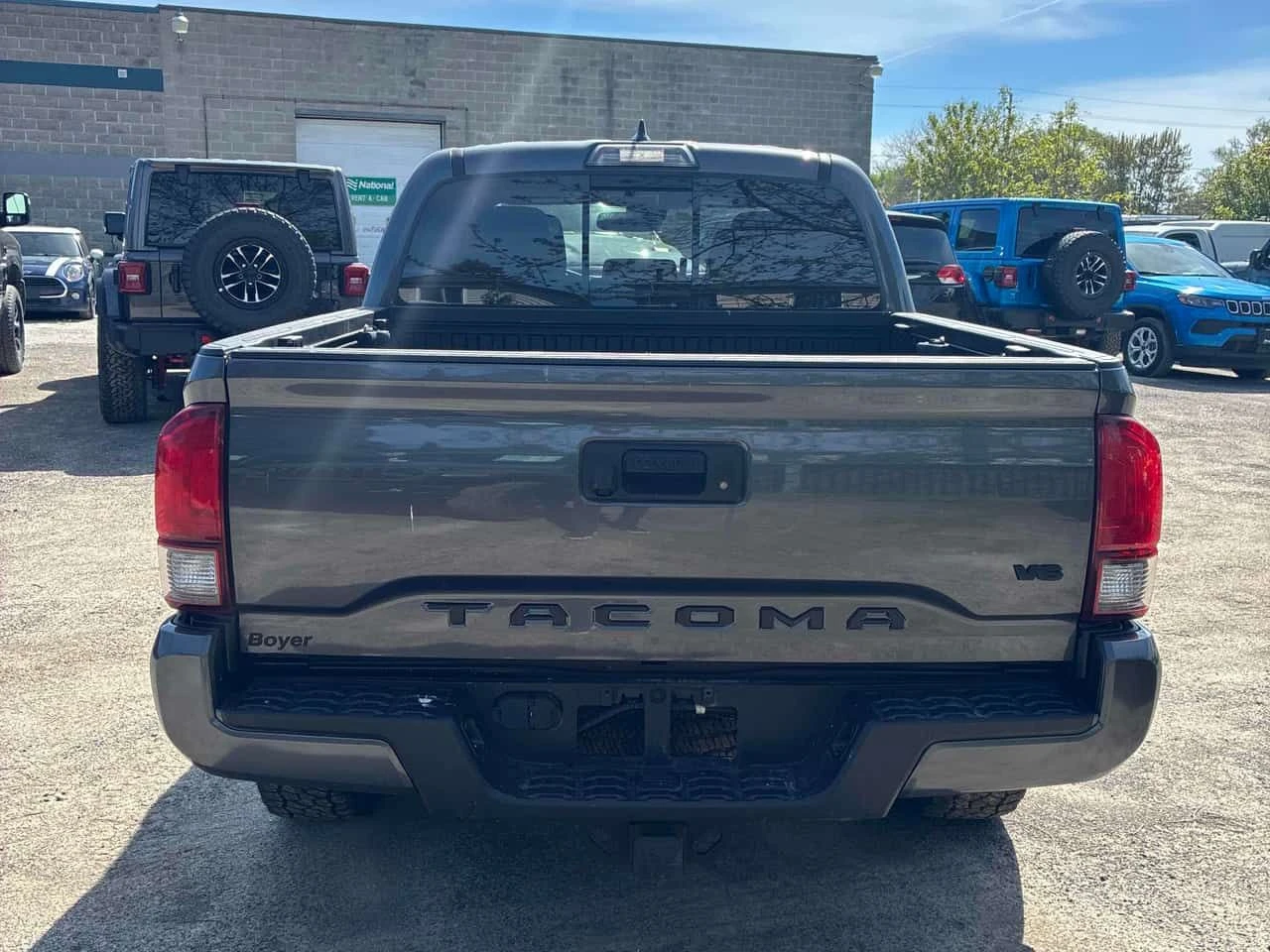 Toyota Tacoma TRD/CARFAX/ФИНАНСИРАНЕ, снимка 4 - Автомобили и джипове - 54712908