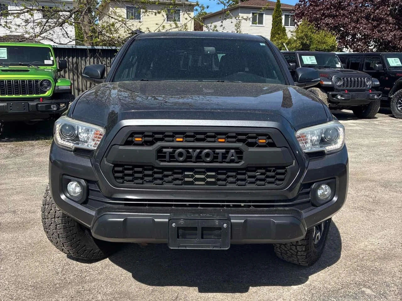 Toyota Tacoma TRD/CARFAX/ФИНАНСИРАНЕ, снимка 6 - Автомобили и джипове - 54712908