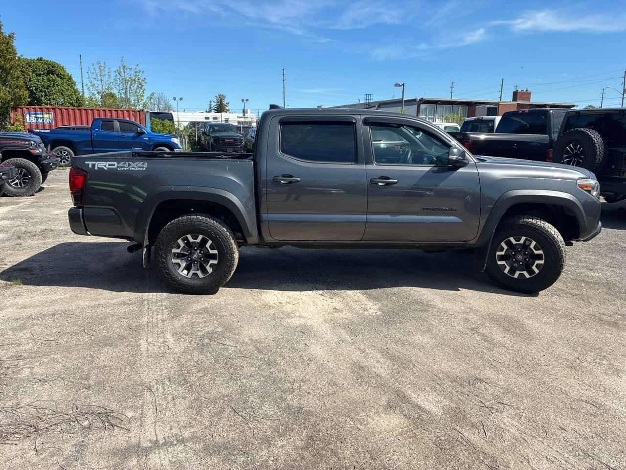 Toyota Tacoma TRD/CARFAX/ФИНАНСИРАНЕ, снимка 3 - Автомобили и джипове - 54712908