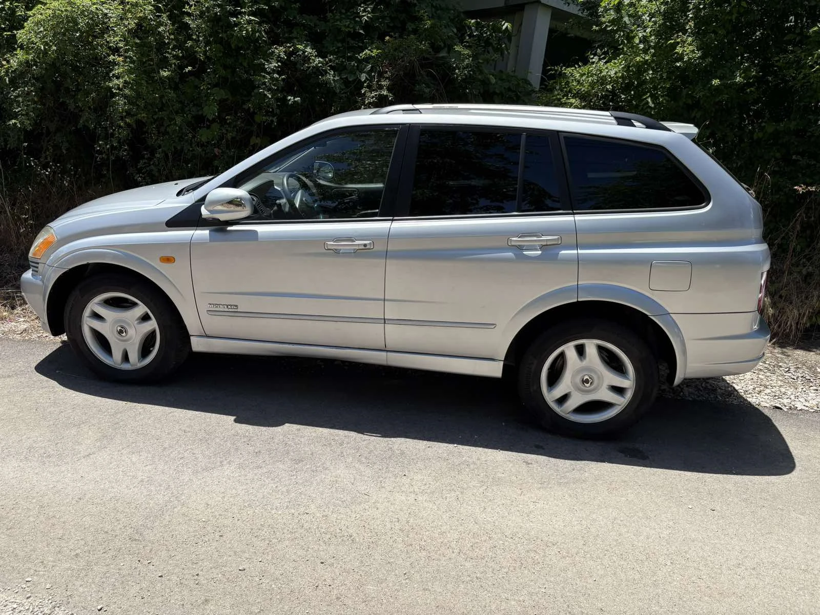 SsangYong Kyron, снимка 2 - Автомобили и джипове - 54998001