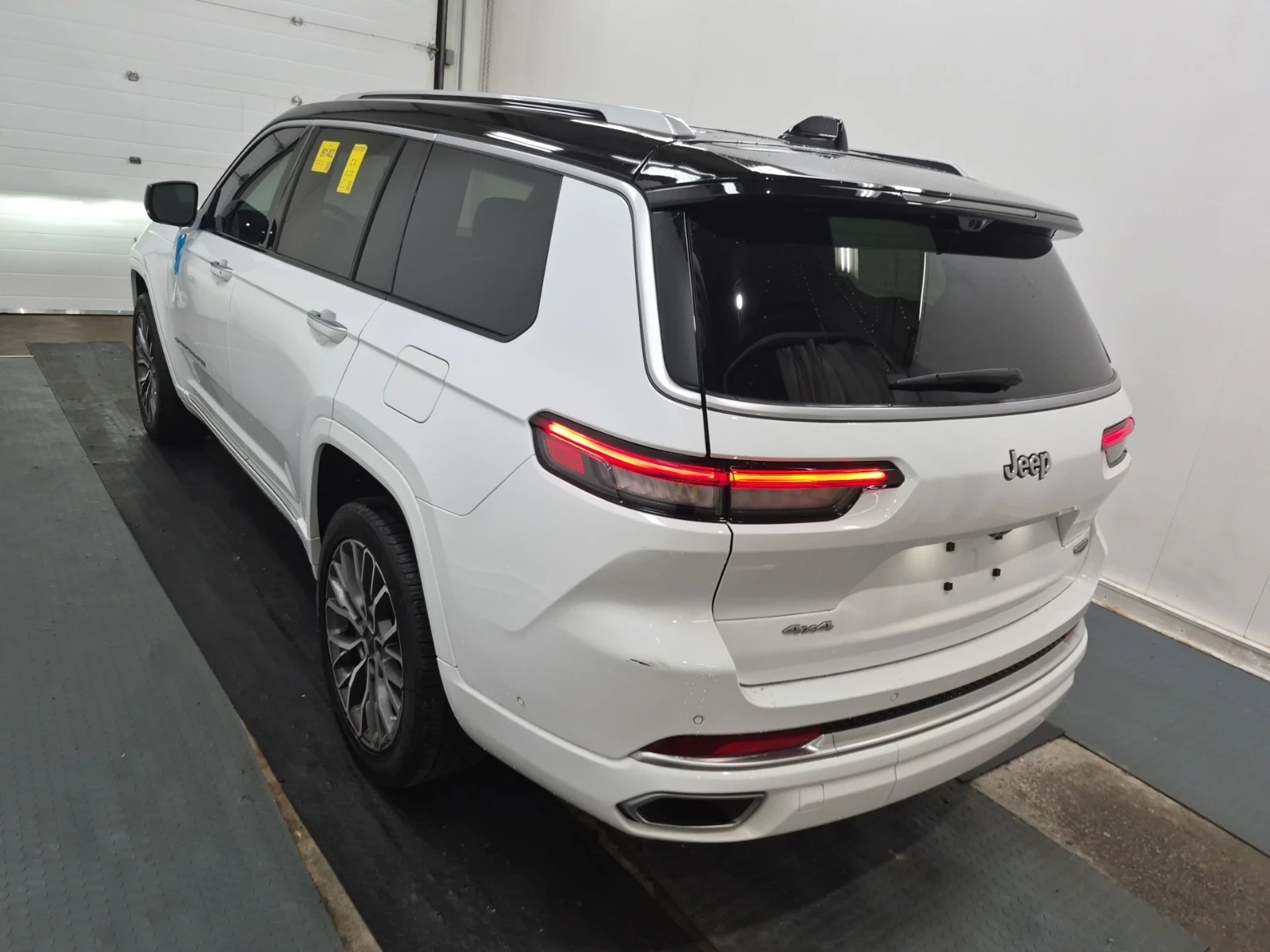 Jeep Grand cherokee SUMMIT * 5.7 HEMI * БЕЗ ИНЦИДЕНТИ * 1 СОБСТВЕНИК *, снимка 5 - Автомобили и джипове - 55105454