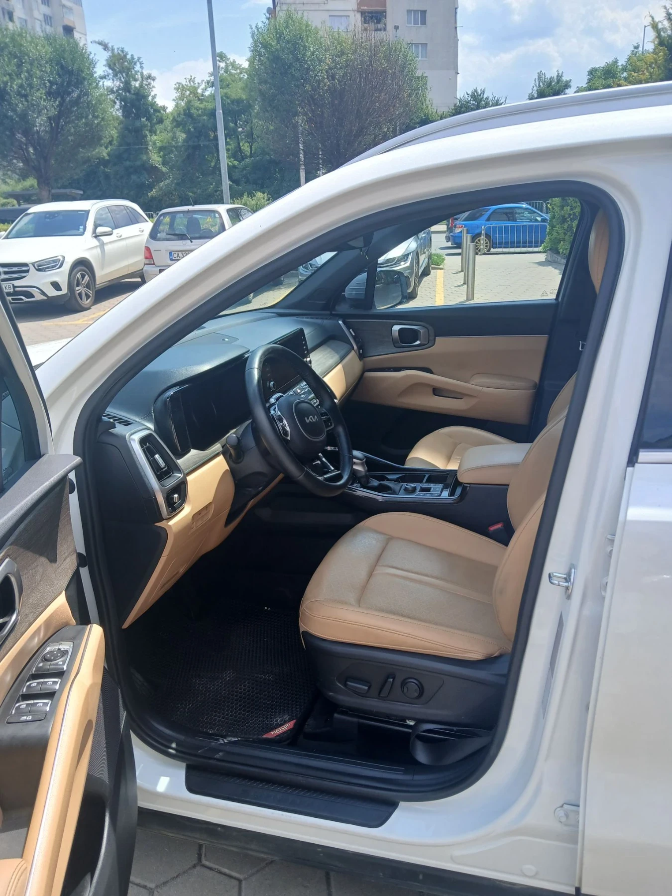 Kia Sorento, снимка 3 - Автомобили и джипове - 55717464