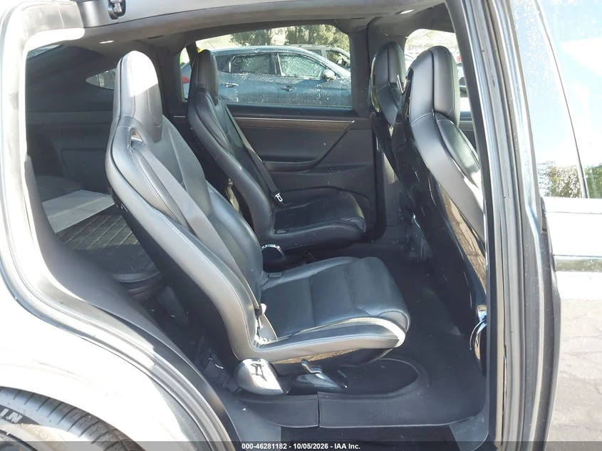 Tesla Model X 60D/70D/75D/90D/P100D, снимка 8 - Автомобили и джипове - 56525741