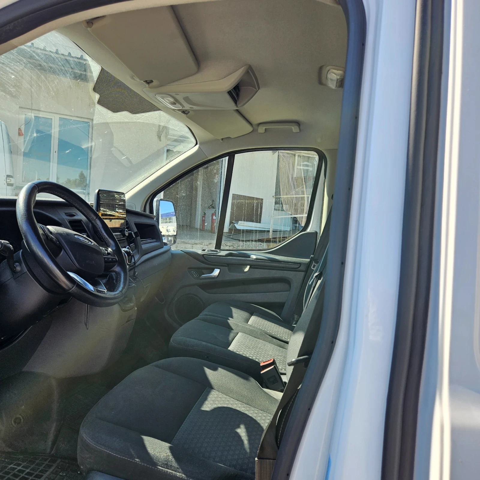 Ford Transit Custom, снимка 9 - Бусове и автобуси - 55689164