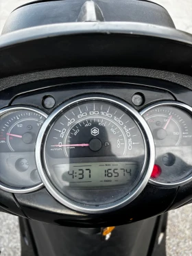 Piaggio Beverly 300 i, снимка 6