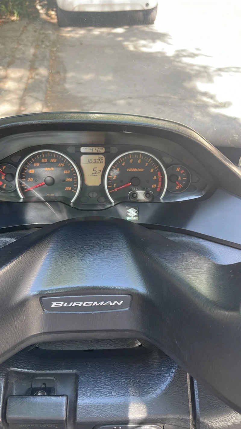 Suzuki Burgman, снимка 5 - Мотоциклети и мототехника - 50774729
