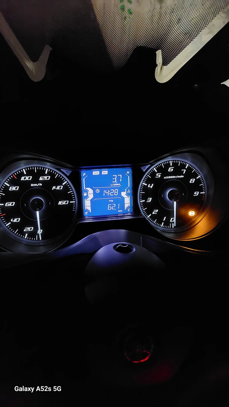 Yamaha X-max 300, снимка 2 - Мотоциклети и мототехника - 52587130