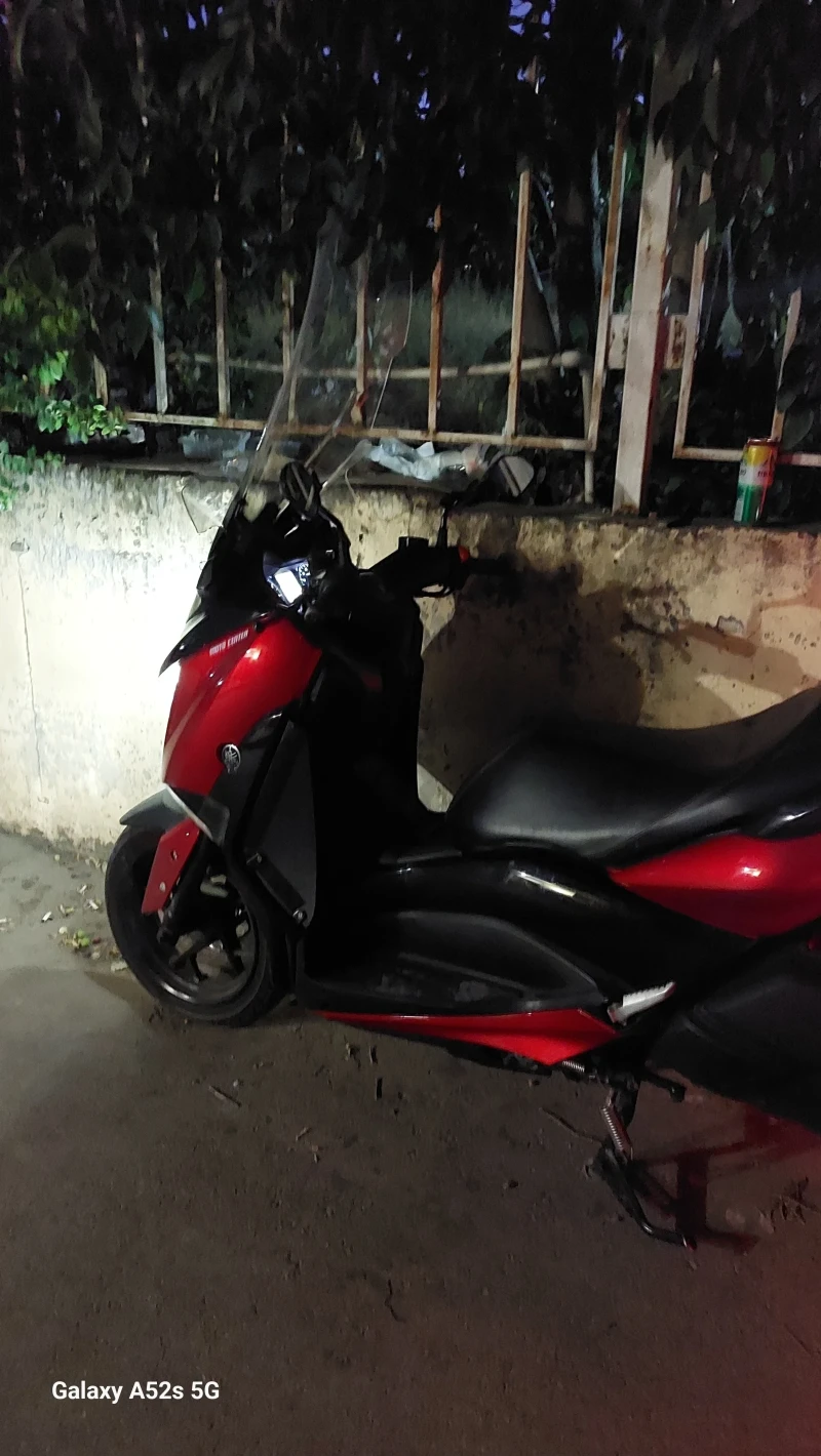 Yamaha X-max 300, снимка 4 - Мотоциклети и мототехника - 52587130