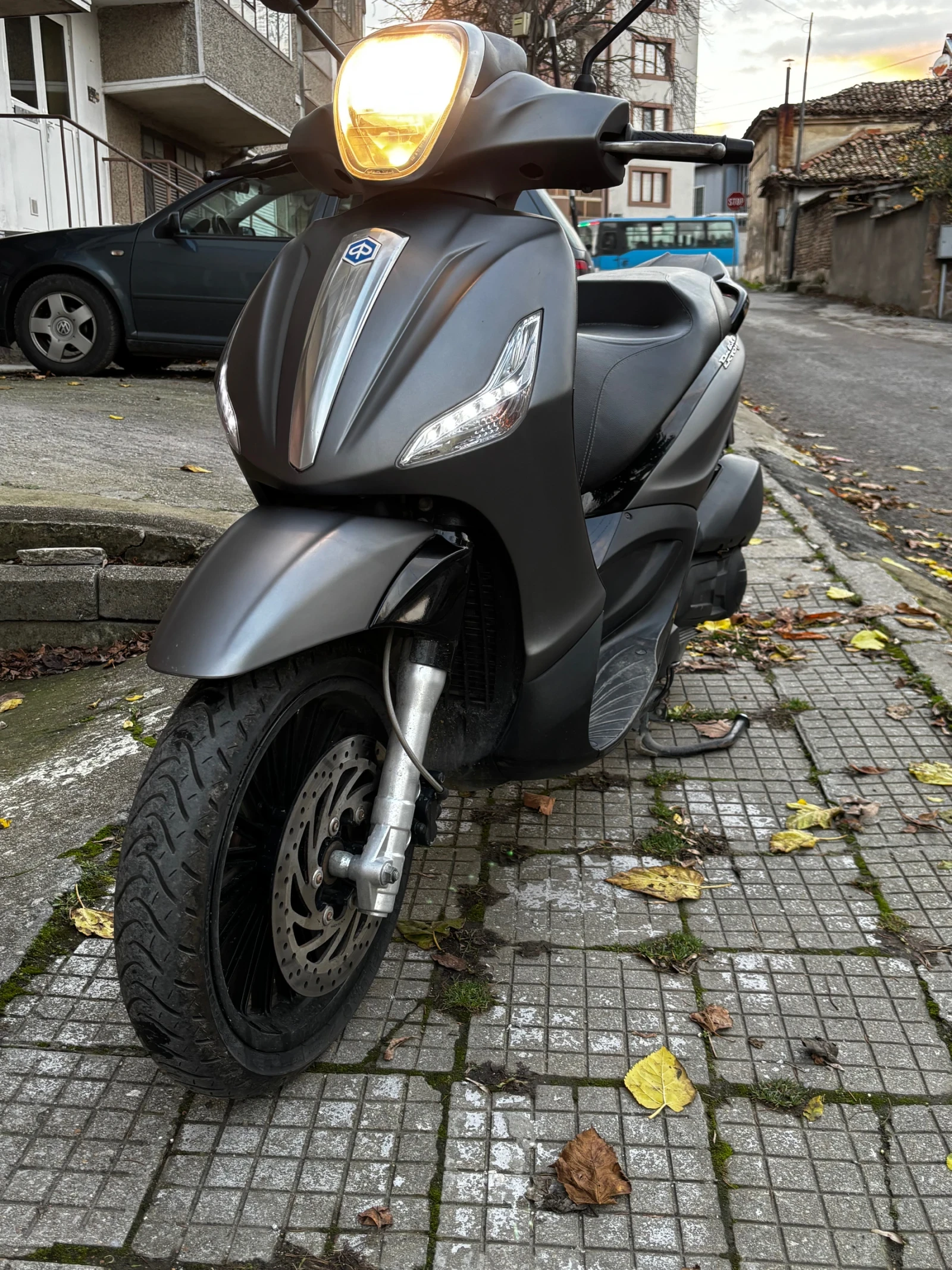 Piaggio Beverly 300 i | Mobile.bg   15