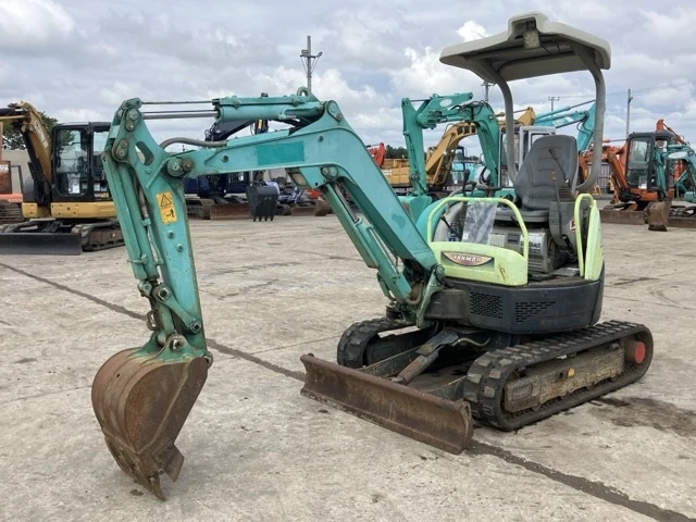 Багер Yanmar очакван внос 25.01.2026