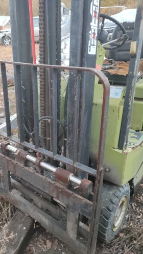  Clark | Mobile.bg    5