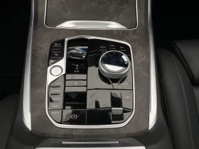 BMW X7 40d XDRIVE M-SPORT HEAD UP H/K SKY-LOUNGE, снимка 9