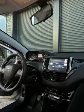 Peugeot 208 2015 КЛИМАТРОНИК, снимка 7