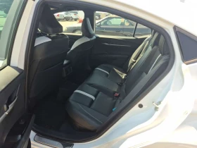 Toyota Camry * SE * AWD * SAFETY SENSE 3.0 * CARFAX * , снимка 11