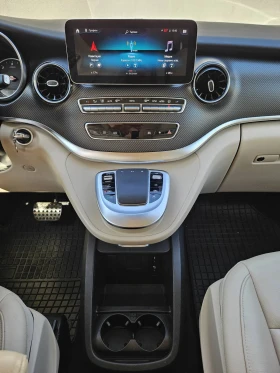 Mercedes-Benz V 300 D 4 MATIC LONG, снимка 15