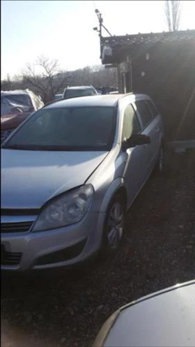 Opel Astra 1.9cdti НА ЧАСТИ - [3] 