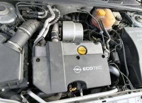 Opel Signum 2.2 DTI, снимка 6 - Автомобили и джипове - 44756040