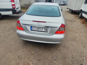 Mercedes-Benz E 220, снимка 5