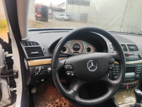 Mercedes-Benz E 220, снимка 7