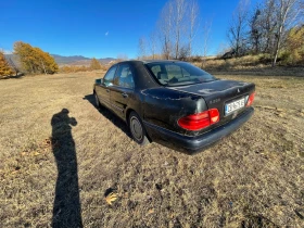 Mercedes-Benz E 200, снимка 4