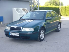 Обява за продажба на Skoda Octavia 1.8 Т газ инжекцион климатик ~3 000 лв. - изображение 1