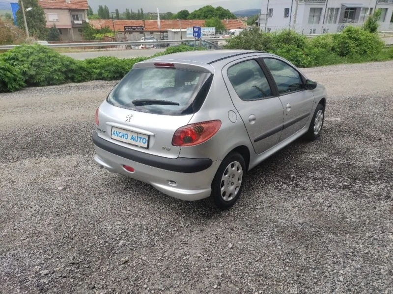 Peugeot 206 1.4 бензин Euro 4, снимка 3 - Автомобили и джипове - 47593892