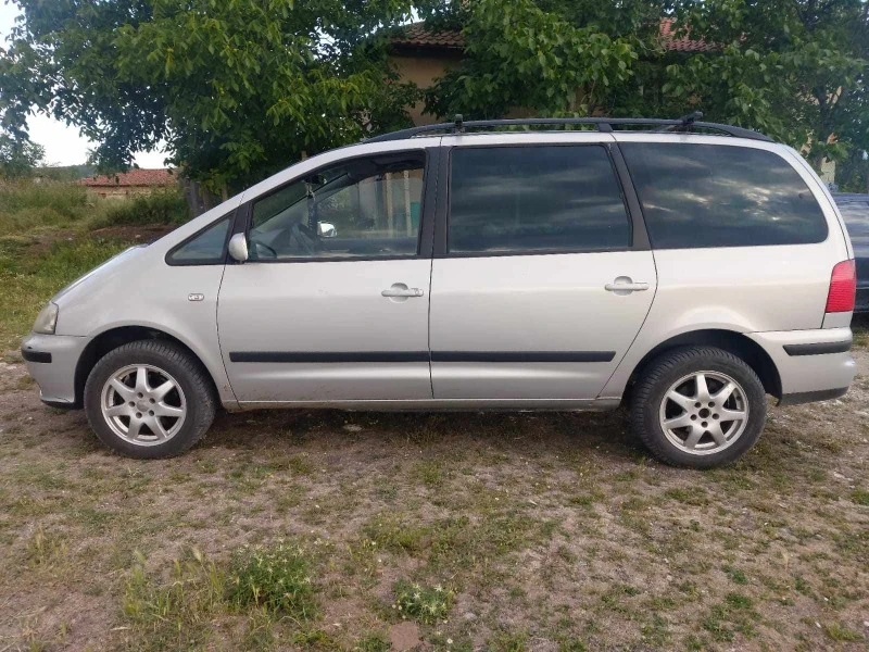 Seat Alhambra, снимка 1 - Автомобили и джипове - 48283740