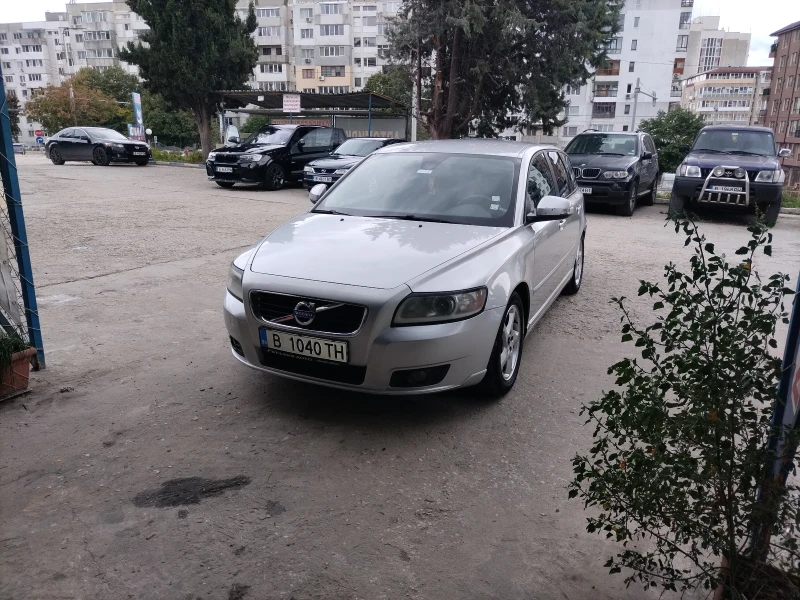 Volvo V50 1600, снимка 9 - Автомобили и джипове - 47570628