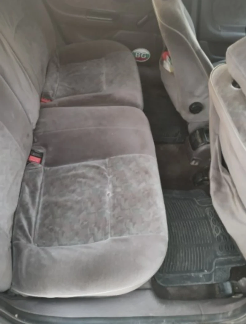 Renault Laguna 1.8, снимка 8 - Автомобили и джипове - 51231074