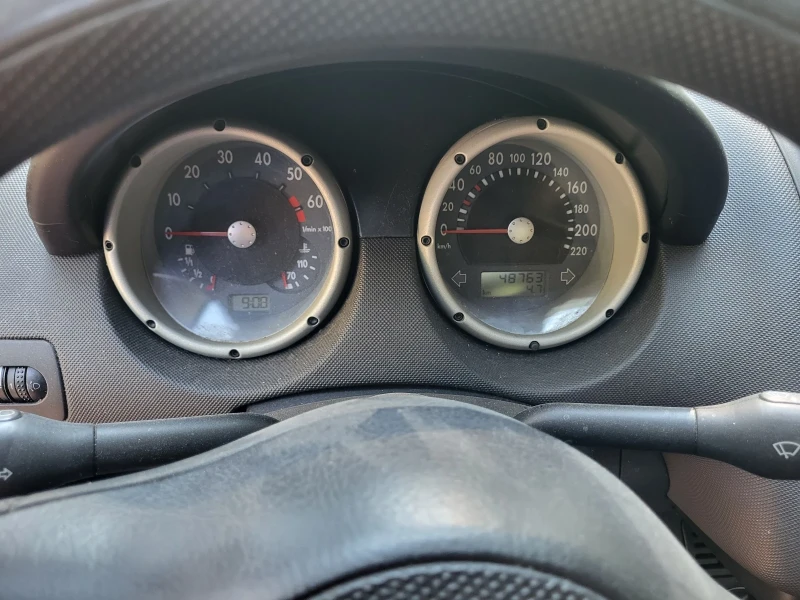 VW Polo 1.4 бензин 48000км, снимка 4 - Автомобили и джипове - 51755172