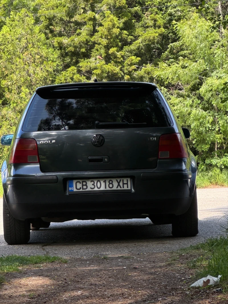 VW Golf, снимка 4 - Автомобили и джипове - 52683408