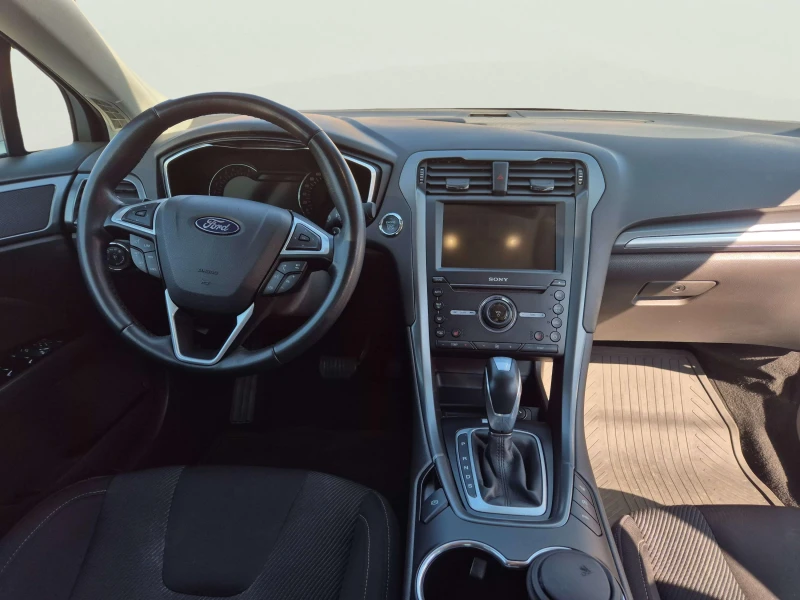 Ford Mondeo 1.5 EcoBoost, снимка 11 - Автомобили и джипове - 52137121
