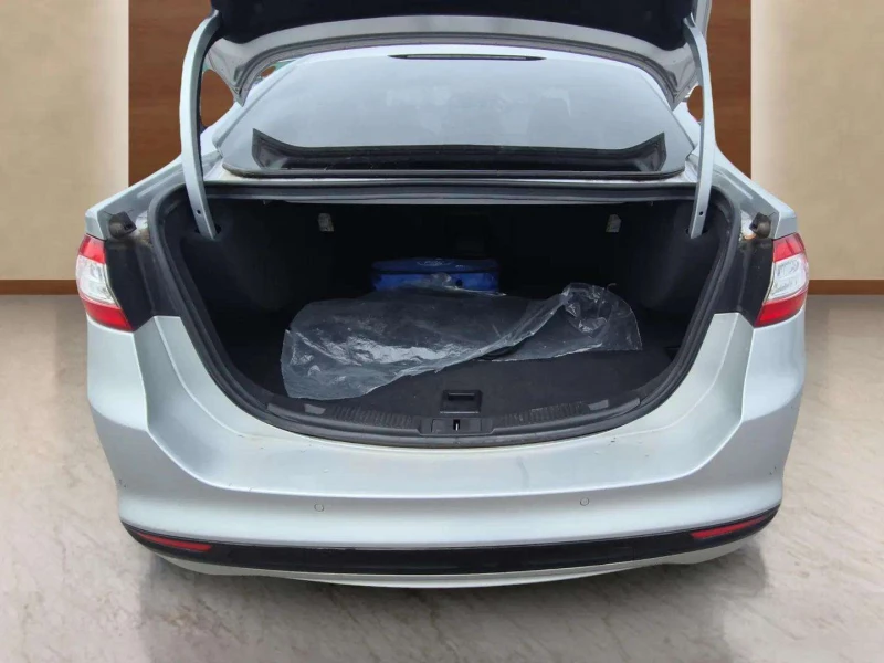 Ford Mondeo 1.5 EcoBoost, снимка 12 - Автомобили и джипове - 52137121