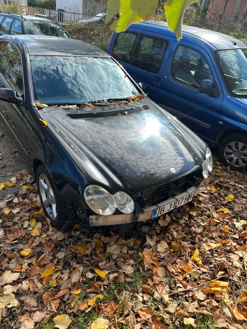 Mercedes-Benz CLK 270, снимка 5 - Автомобили и джипове - 52632019