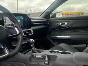 Ford Mustang GT CARFAX АВТО КРЕДИТ  | Mobile.bg — изображение 14