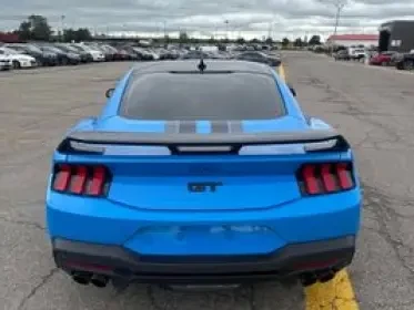 Ford Mustang GT CARFAX АВТО КРЕДИТ  | Mobile.bg — изображение 4
