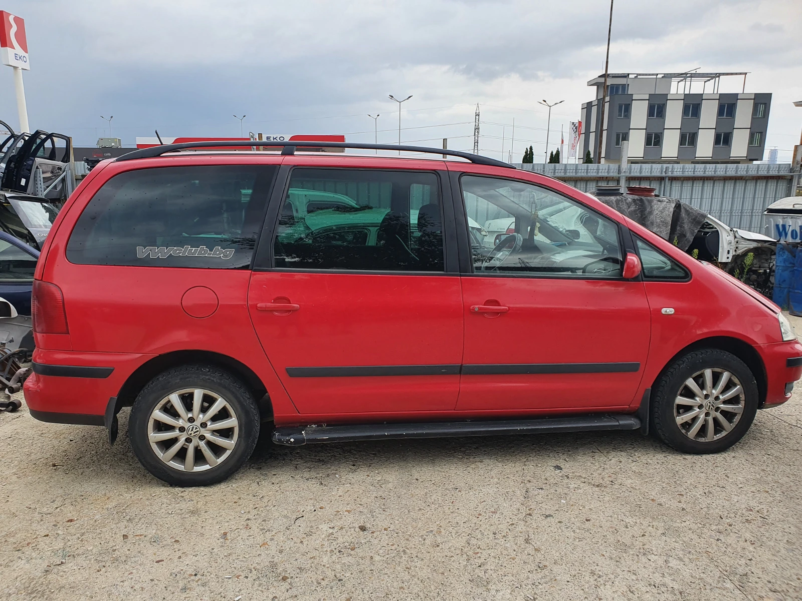 VW Sharan 1.9TDI-AUY - изображение 3