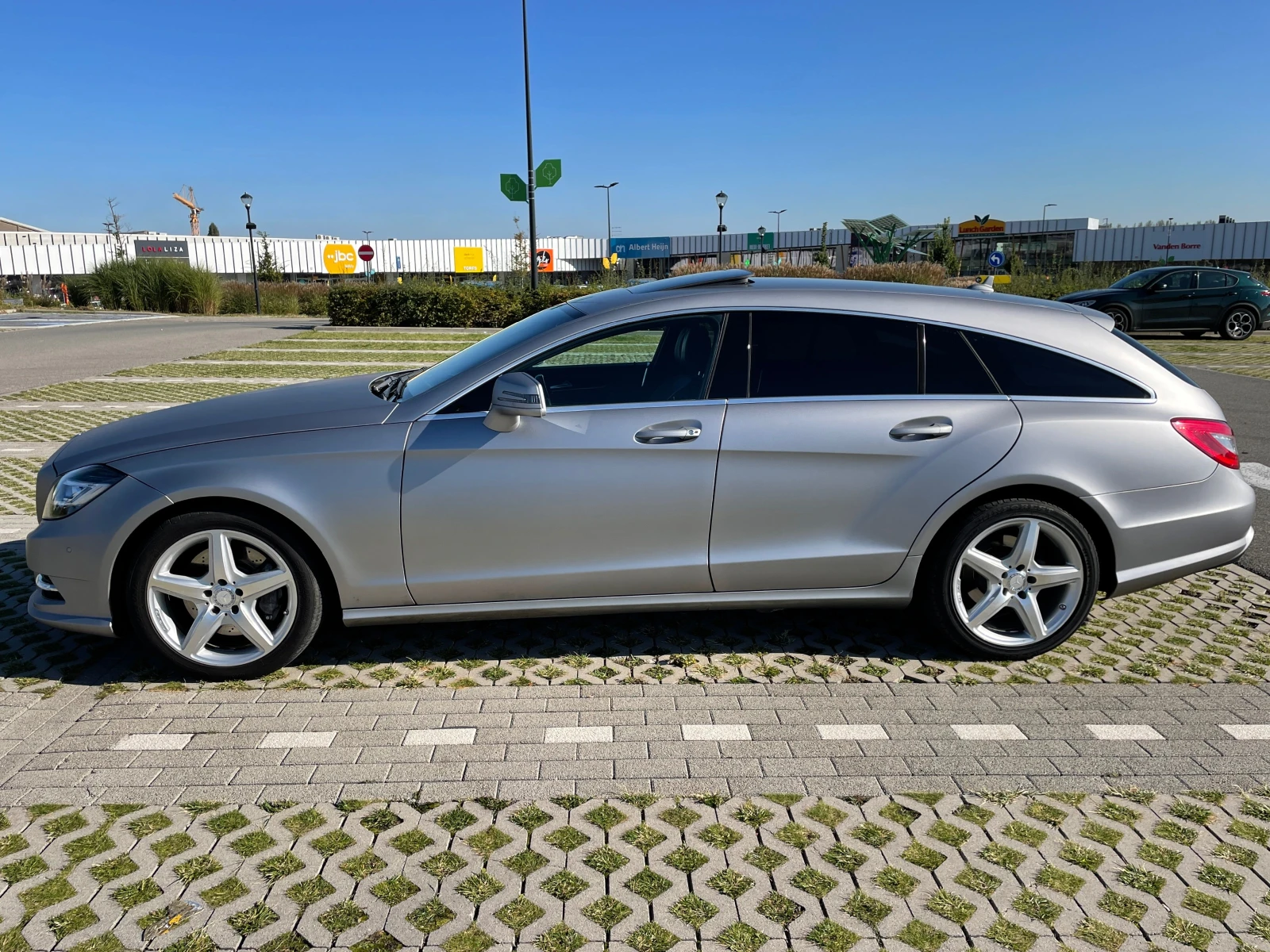 Mercedes-Benz CLS 350 4MATIC Shooting Brake - изображение 5