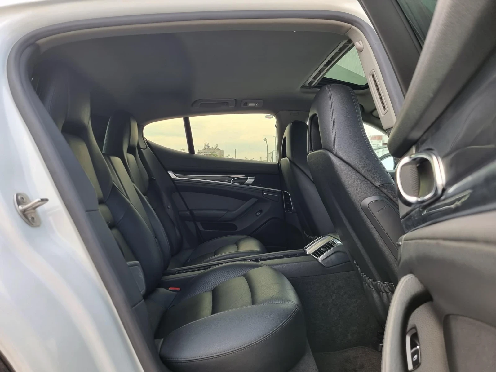 Porsche Panamera S - изображение 10