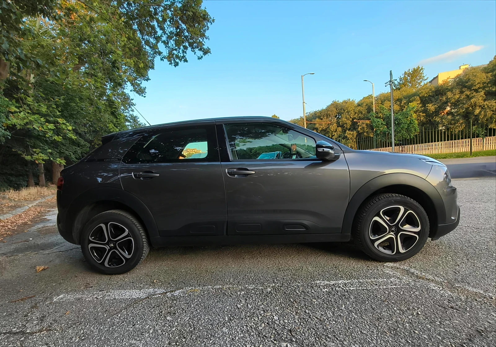 Citroen C4 Cactus 1.2 PureTech - изображение 2